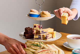 Afternoon Tea Stop Motion Xmas 20240382 Webres