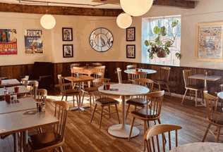 Barnstaple Interior (1)