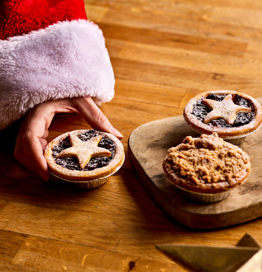 Mince Pies A Board BTP Xmas 2026 Oct 202627649 Webres