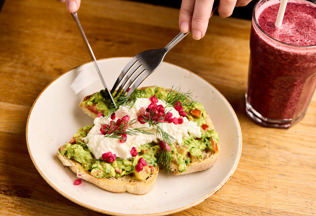 Avo Ricotta Pompom POS BTP Dec 202531625 Webres