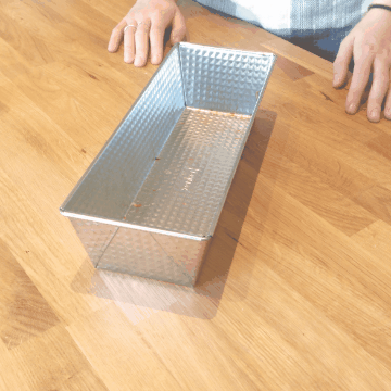 Making Things Better: How to Line a Cake Tin